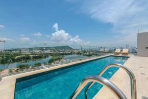 Trendy Loft In Old City - Rooftop Pool